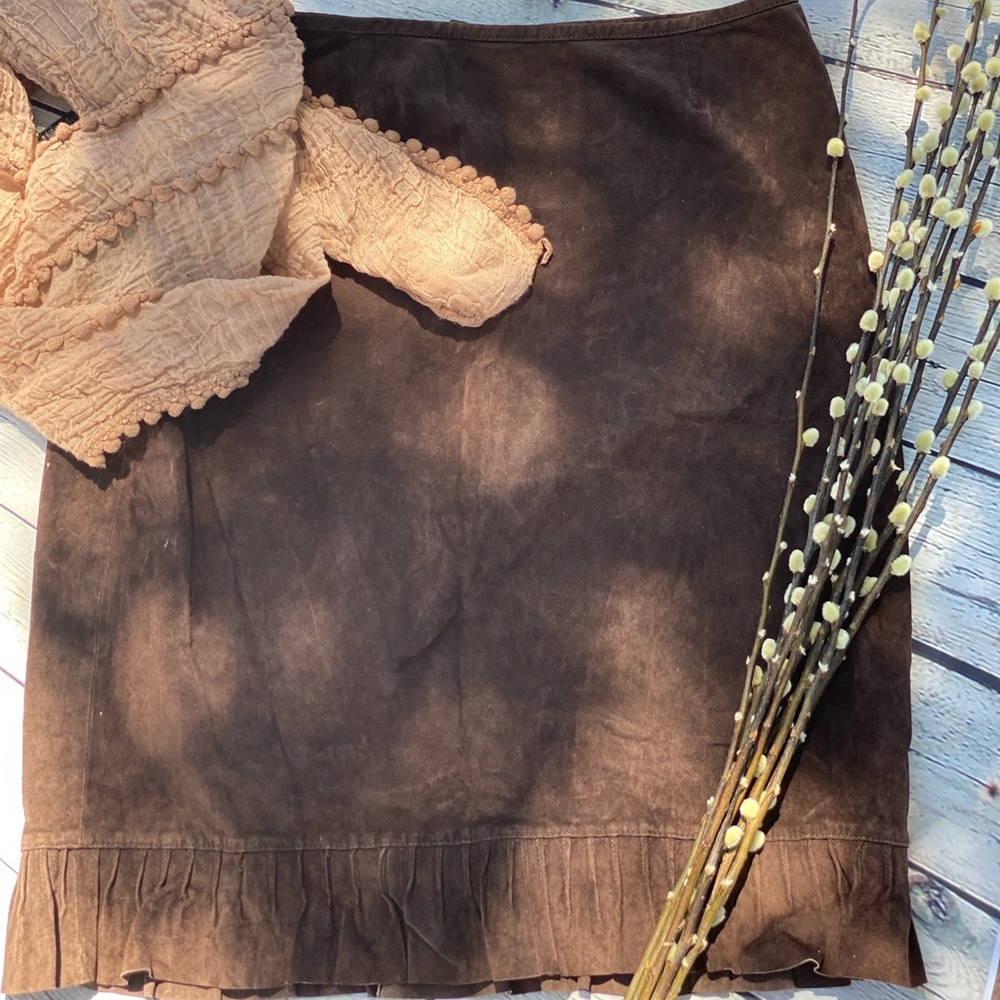 Newport News Genuine Leather Chocolate Brown Skirt